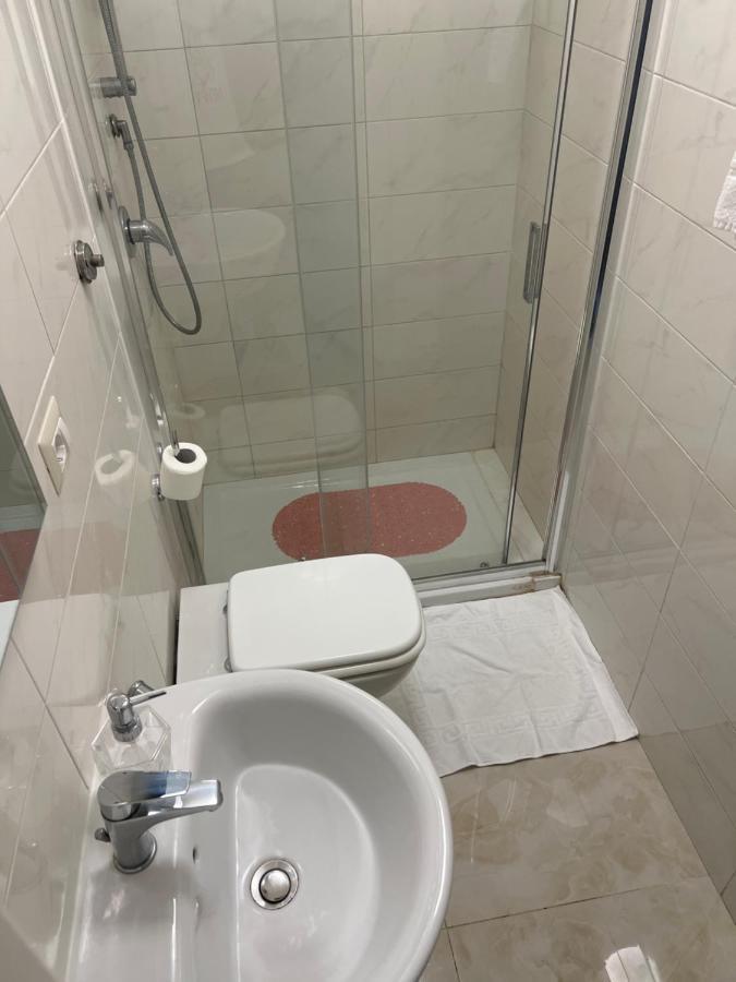 Relax On 2 - Guesthouse Roma Ngoại thất bức ảnh