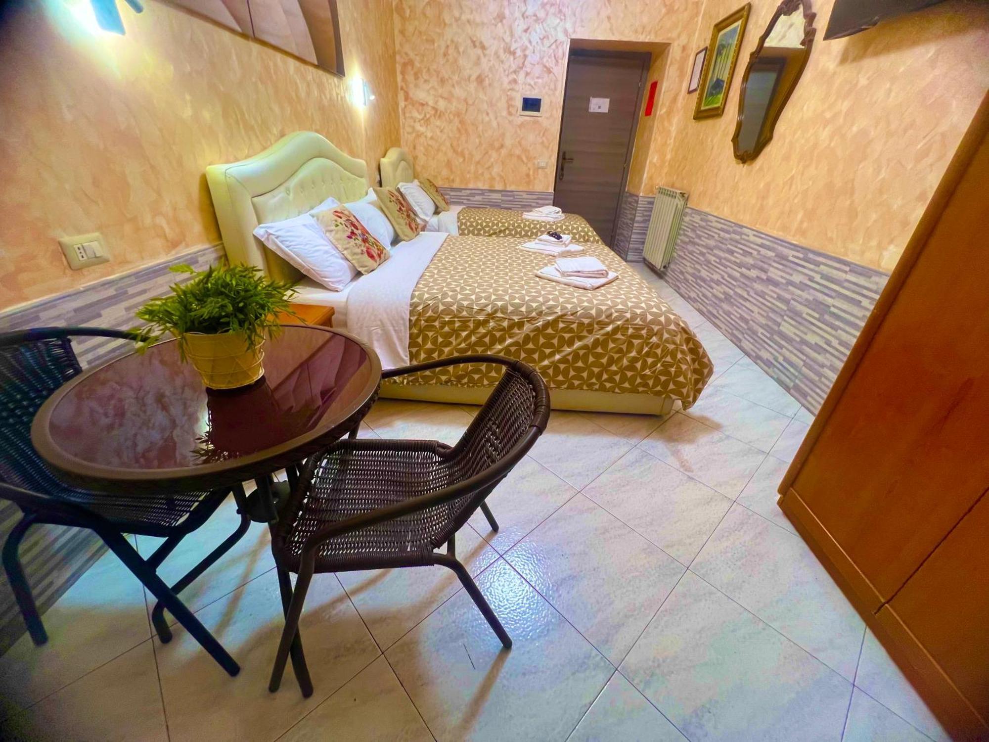 Relax On 2 - Guesthouse Roma Ngoại thất bức ảnh